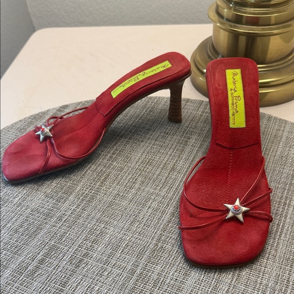 Goffredo Fantini Shoes - Red Suede Star-Accent Heeled Sandals by Goffredo Fantini
